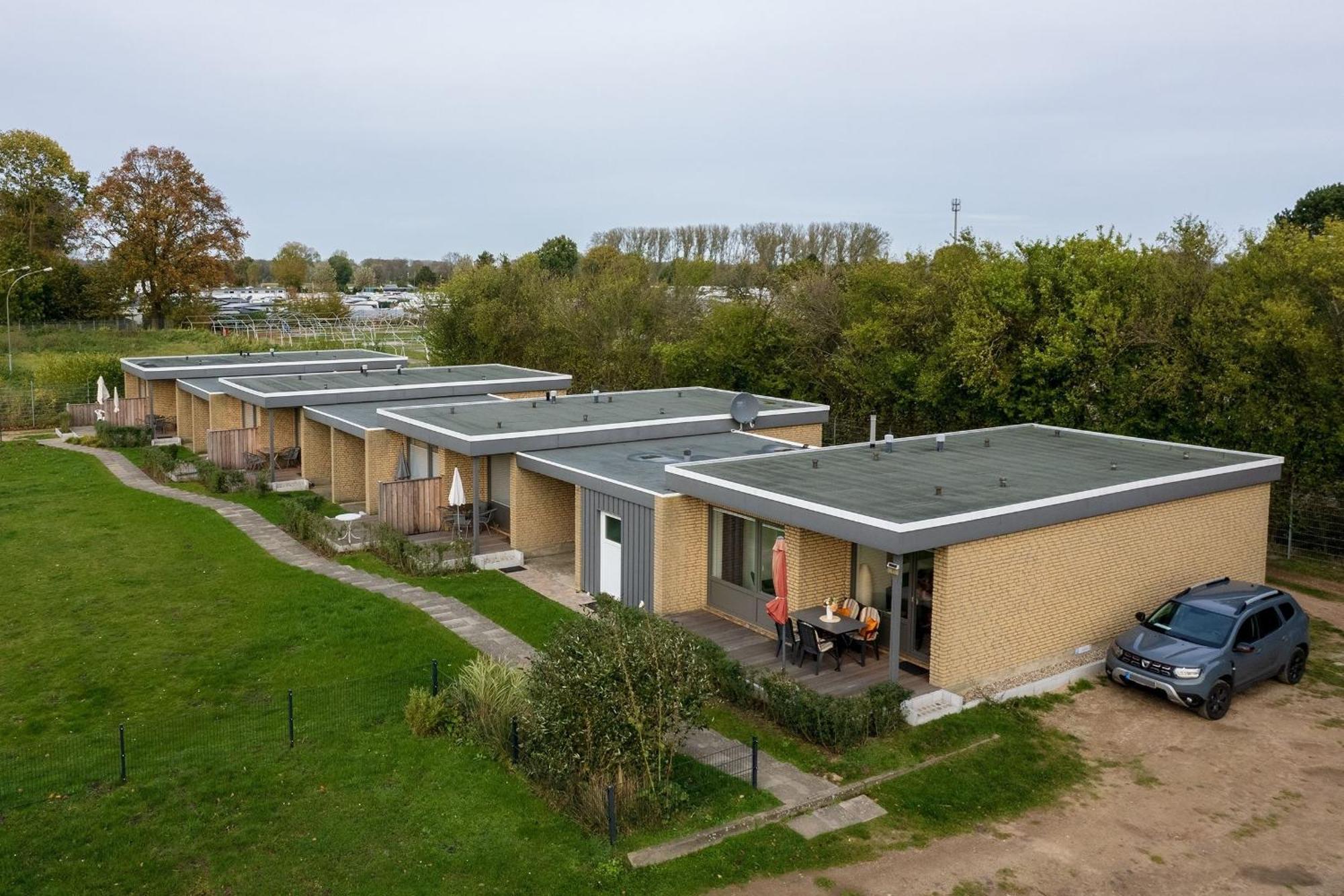 Blankwasserweg 131 Lensterstrand Oase Bungalow 6 Buitenkant foto